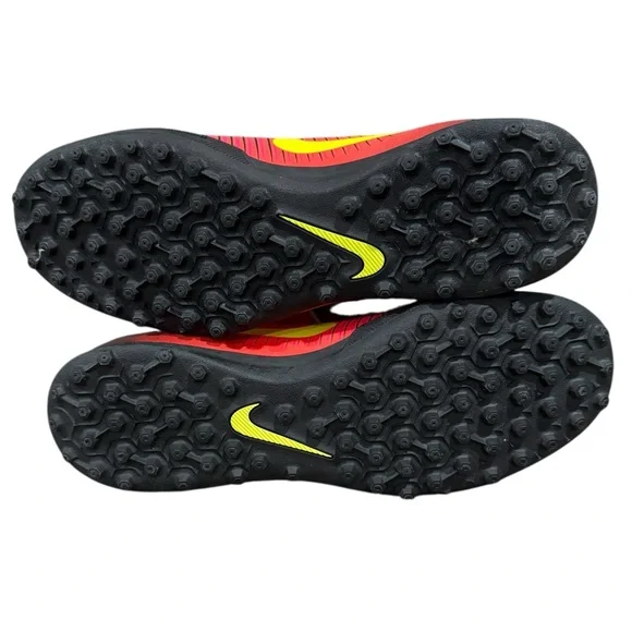 Nike Men’s Mercurial Vortex III Red Black Football Shoes. Brand New with Tags!